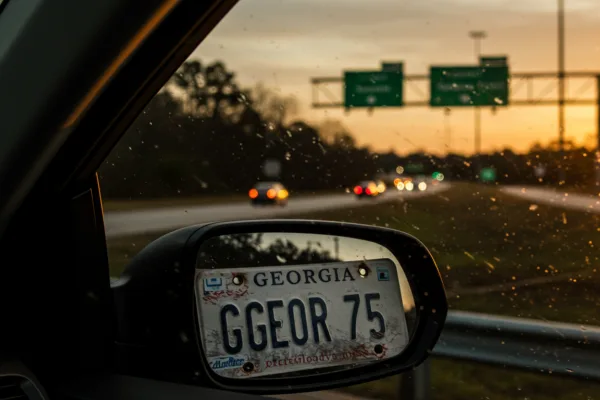 I-75 en Roswell: ¿Lesionado? Pasos CLAVE para tu caso